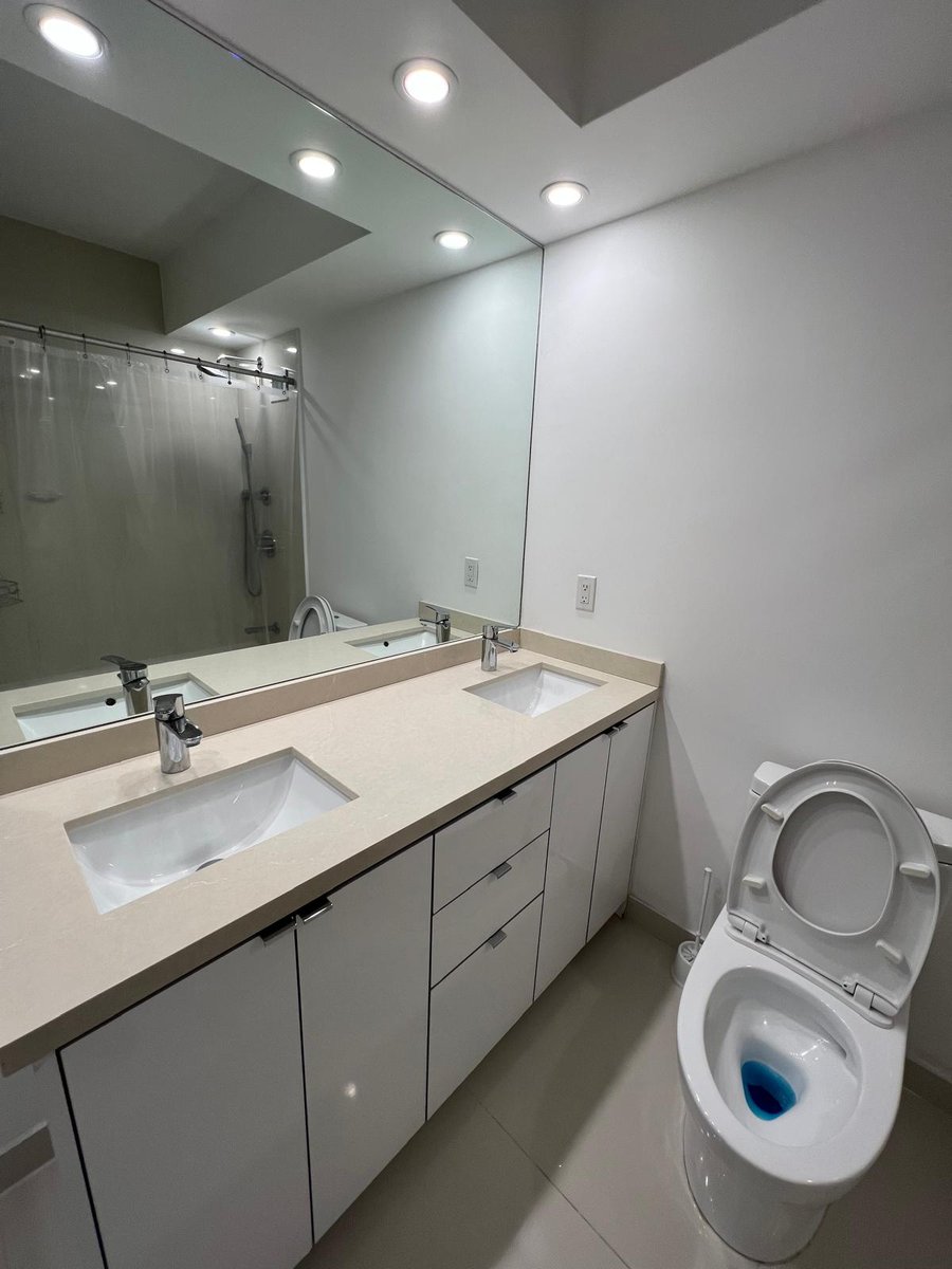 Bathroom cleaning